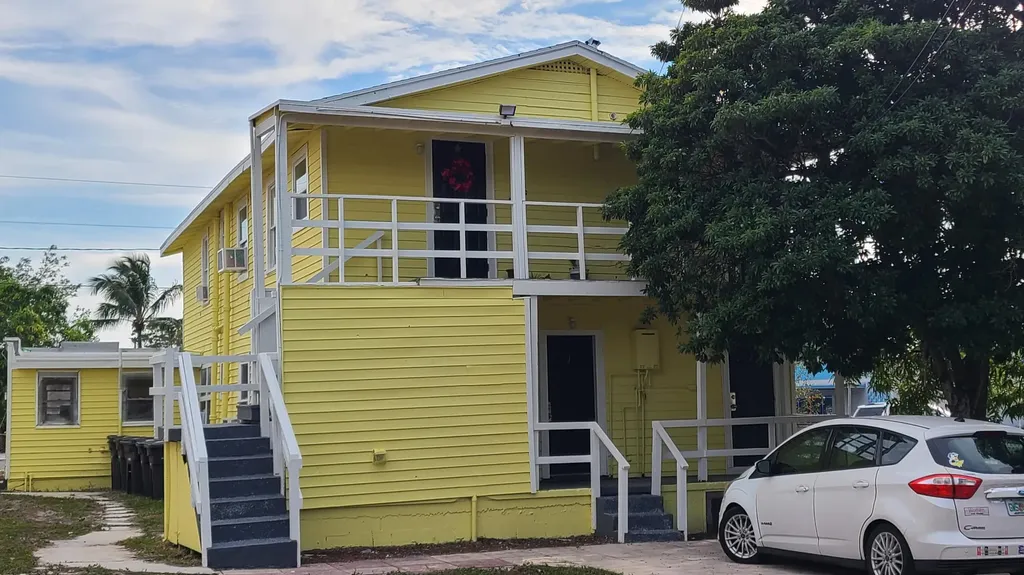 921 14th Street West Palm Beach FL 33401