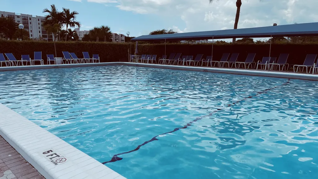 6866 Huntington Lane Delray Beach FL 33446