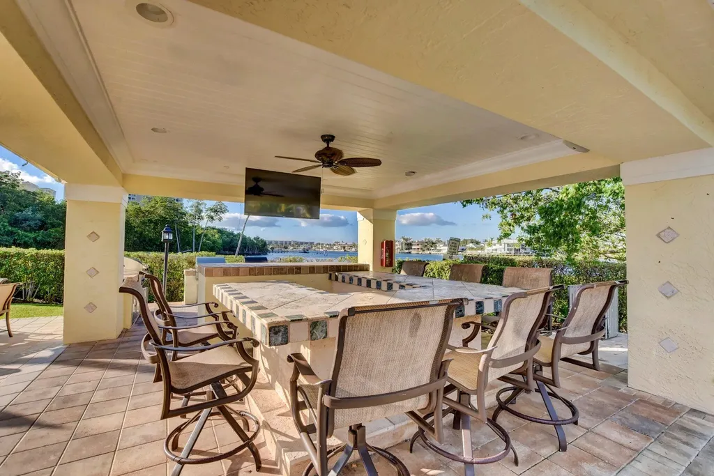 3606 S Ocean Boulevard Highland Beach FL 33487