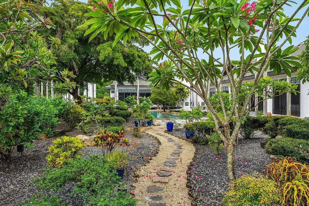 8549 Surrey Lane Boca Raton FL 33496