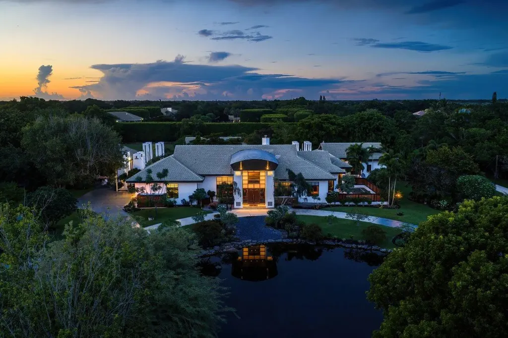 8549 Surrey Lane Boca Raton FL 33496