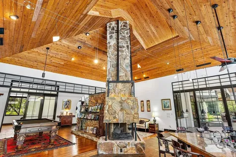 8549 Surrey Lane Boca Raton FL 33496