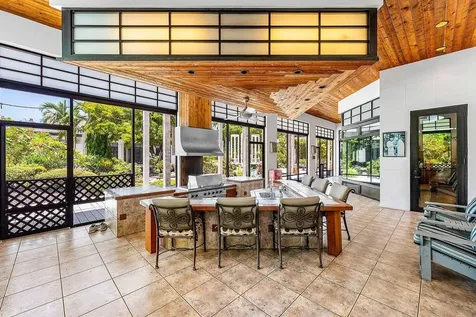 8549 Surrey Lane Boca Raton FL 33496