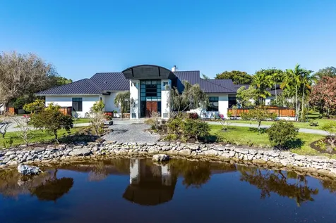 8549 Surrey Lane Boca Raton FL 33496