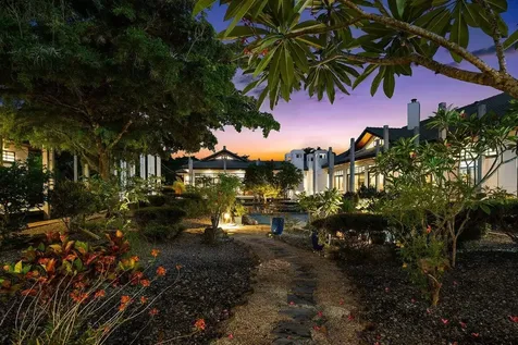 8549 Surrey Lane Boca Raton FL 33496