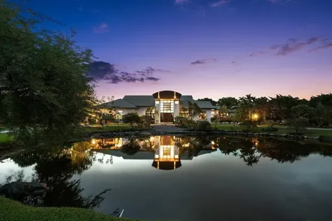 8549 Surrey Lane Boca Raton FL 33496