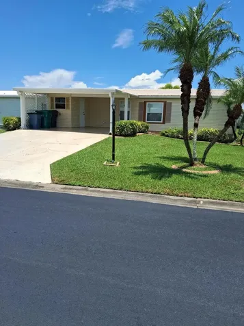 1660 SW 35 Circle Okeechobee FL 34974