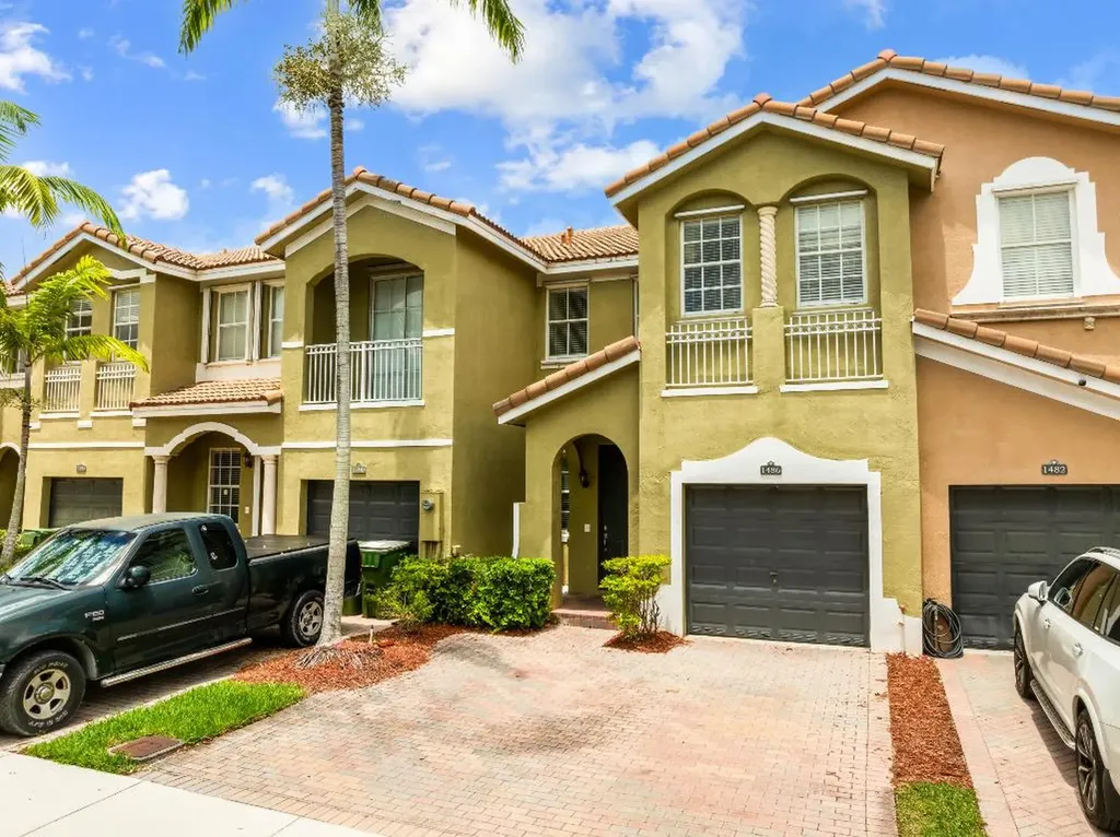 1486 SE 25th Avenue Homestead FL 33035