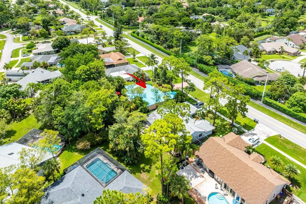 13982 Paddock Drive Wellington FL 33414