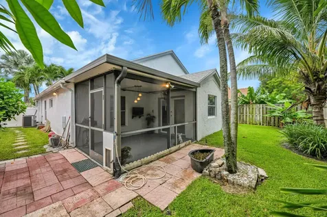 107 Saddle Trail Royal Palm Beach FL 33411