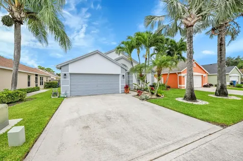 107 Saddle Trail Royal Palm Beach FL 33411