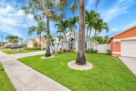 107 Saddle Trail Royal Palm Beach FL 33411
