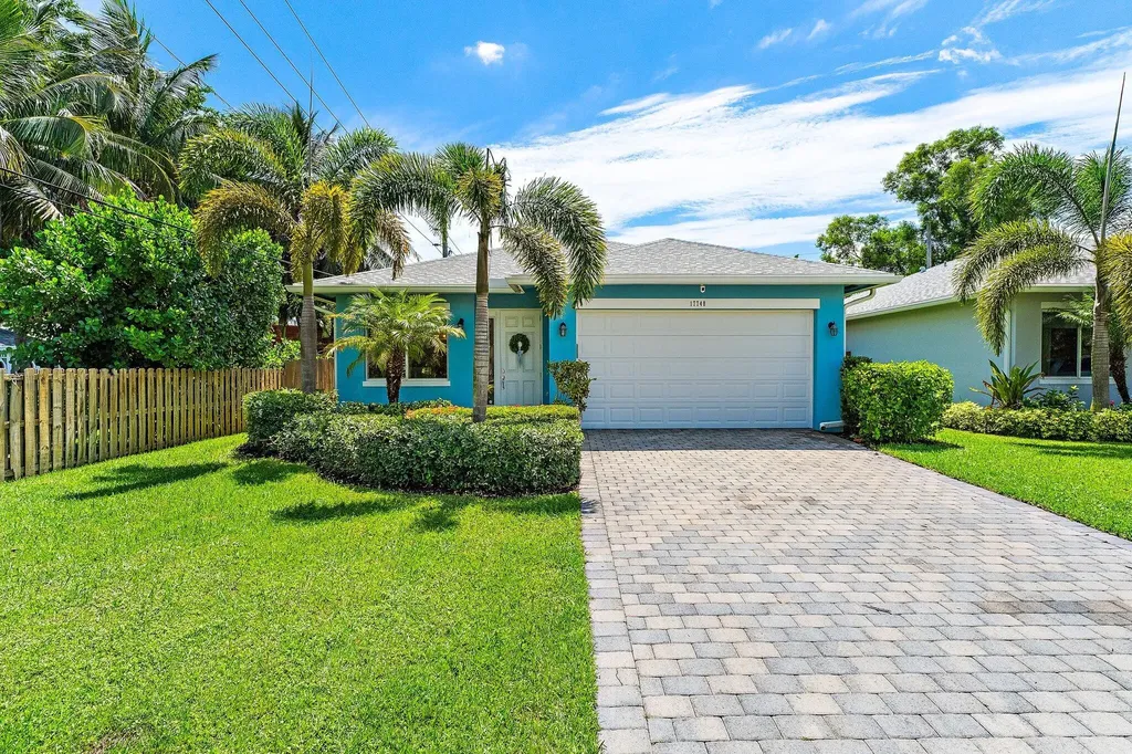 17748 Evangeline Avenue Jupiter FL 33458