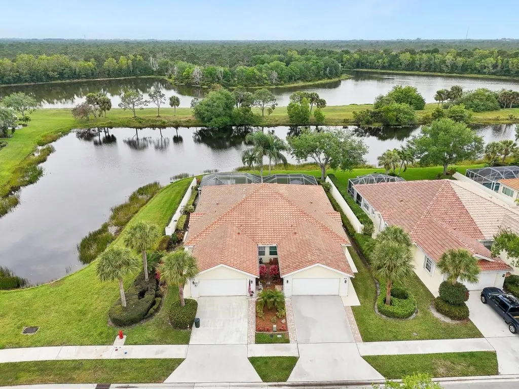 8136 SE Peppercorn Court Hobe Sound FL 33455