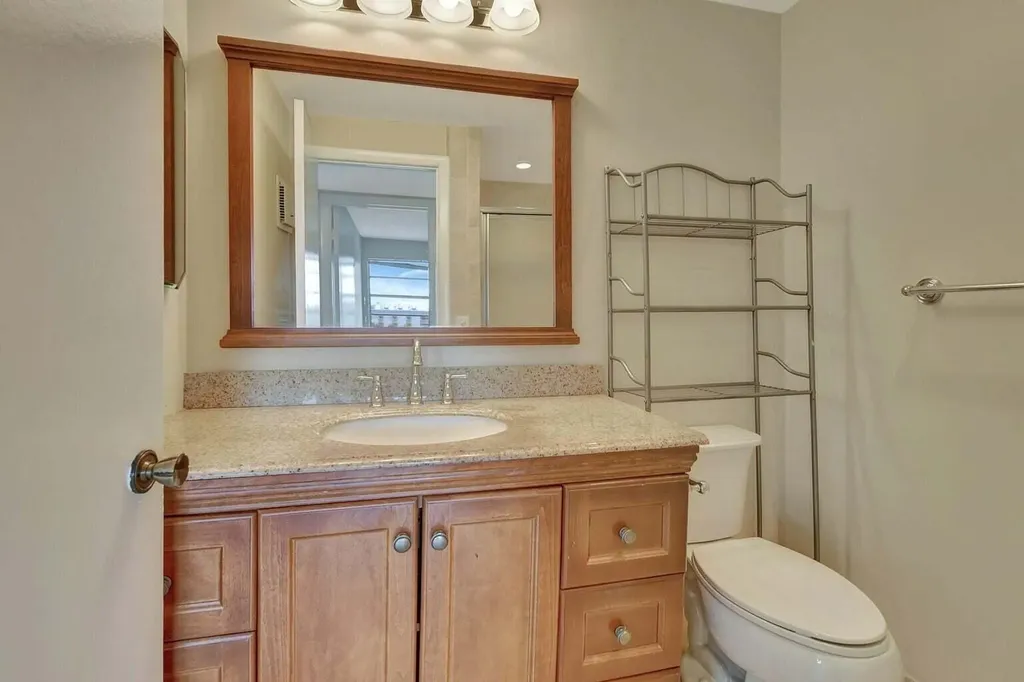 187 Normandy D Delray Beach FL 33484