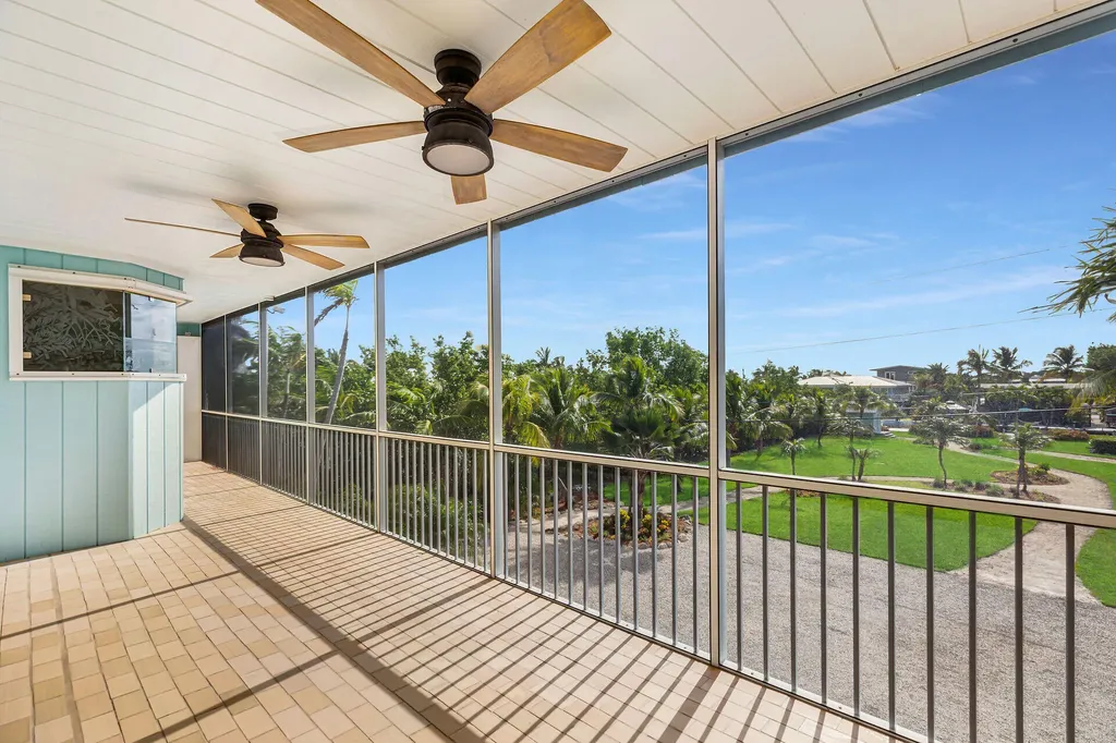 1514 Shaw Drive Key Largo FL 33037