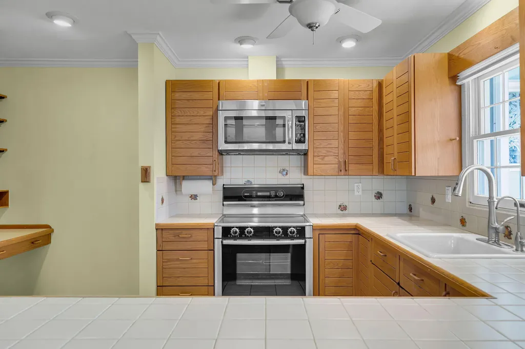 1514 Shaw Drive Key Largo FL 33037