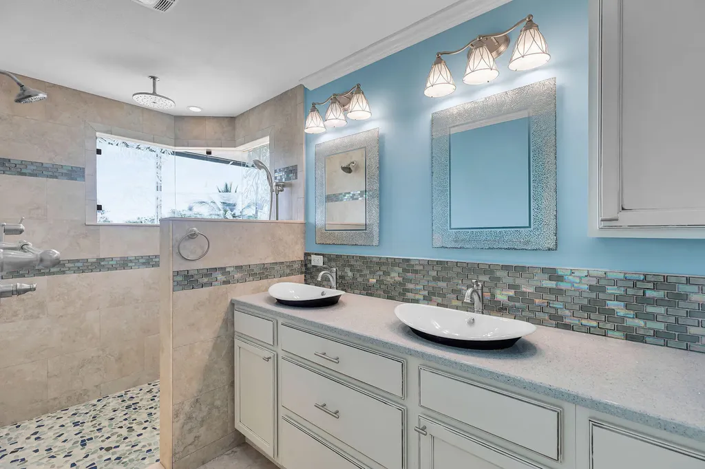 1514 Shaw Drive Key Largo FL 33037