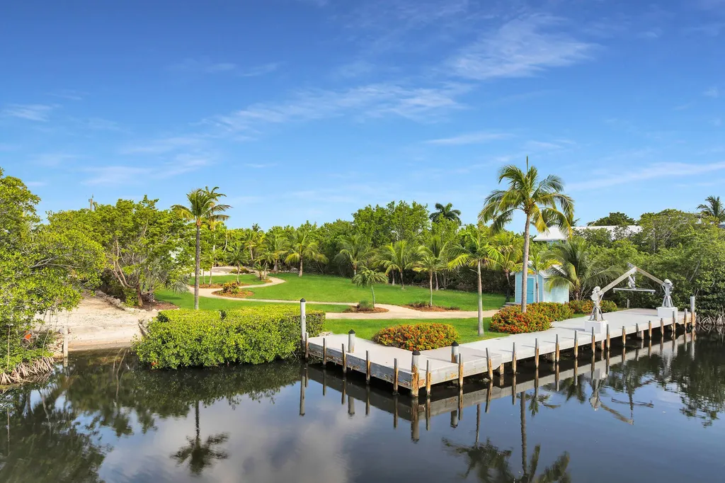 1514 Shaw Drive Key Largo FL 33037