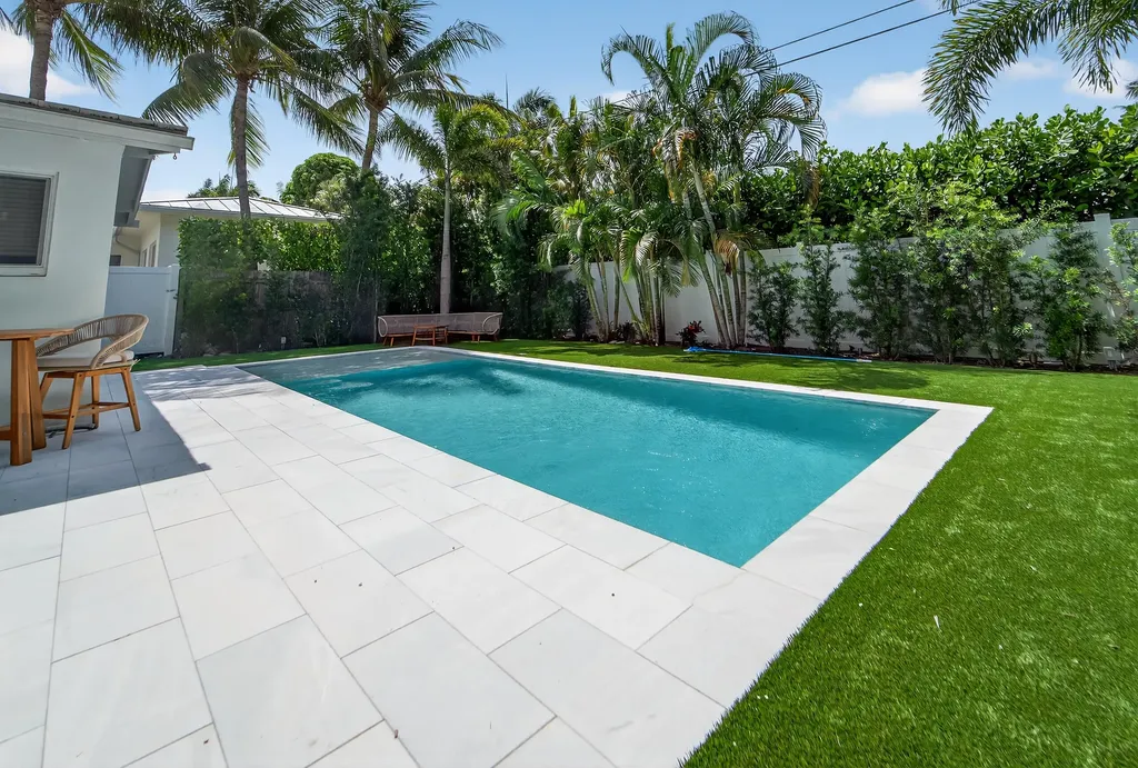 101 NE 11th Street Delray Beach FL 33444