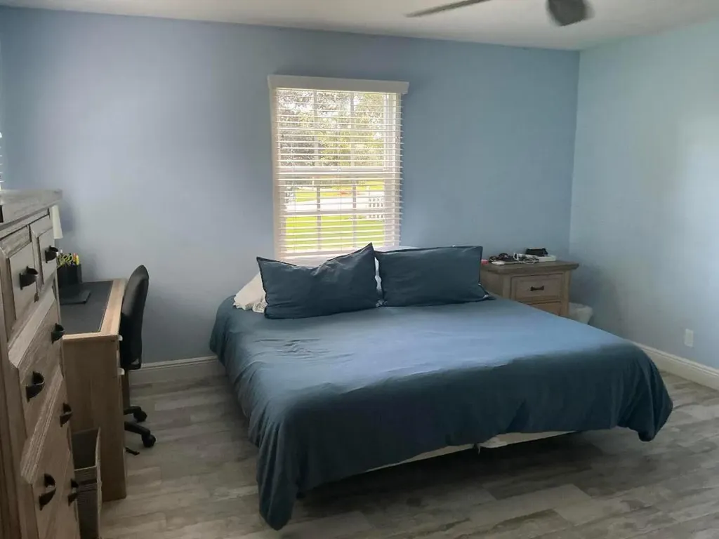 18 Holly Drive Boynton Beach FL 33436
