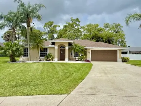 228 Park Road N Royal Palm Beach FL 33411