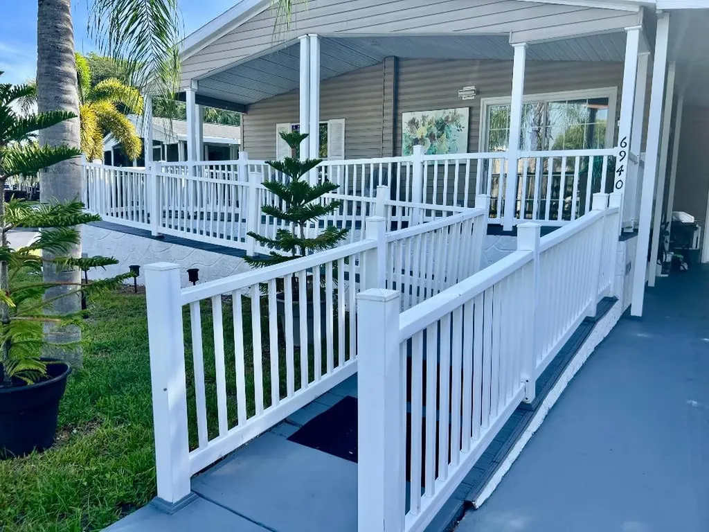 6940 NW 44th Avenue Coconut Creek FL 33073