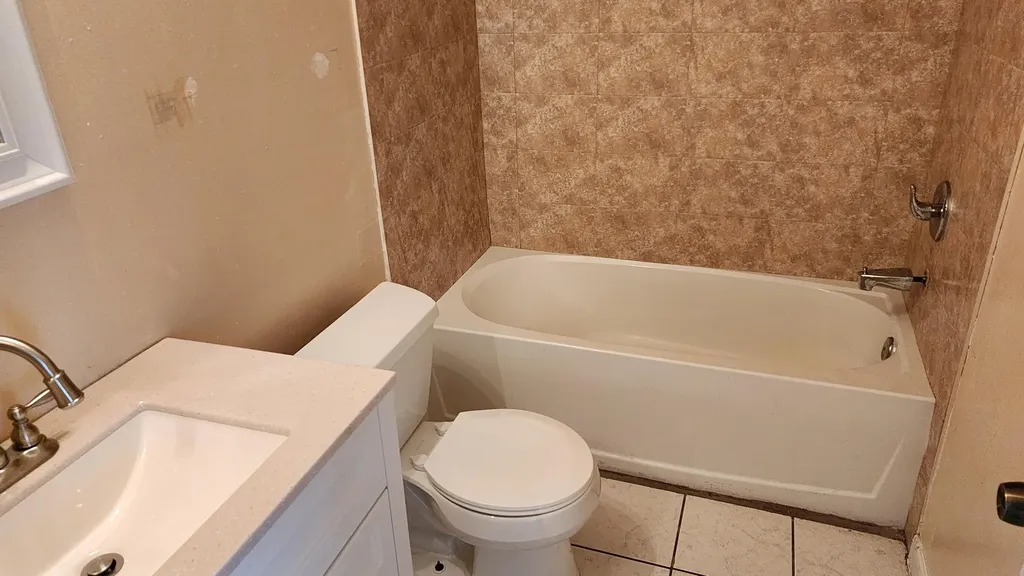342 NE Surrey Street Port St Lucie FL 34983