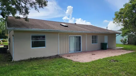 342 NE Surrey Street Port St Lucie FL 34983