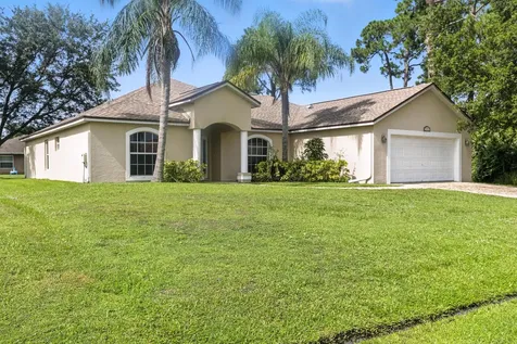 1456 SW Patricia Avenue Port St Lucie FL 34953