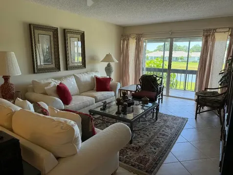 13761 Via Aurora Delray Beach FL 33484