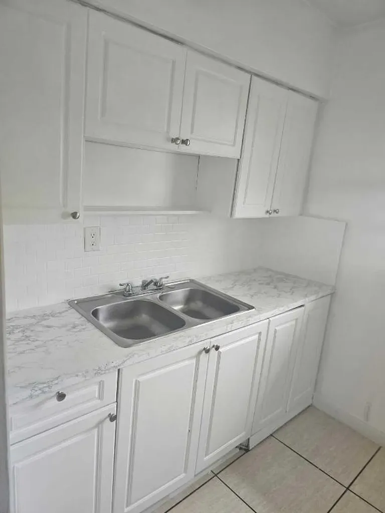 630 84th Street Miami Beach FL 33141