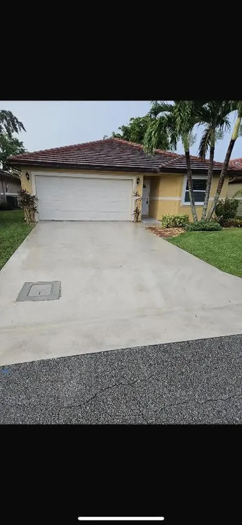 12235 Brisbane Lane Wellington FL 33414