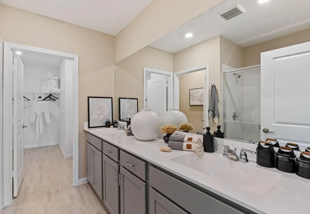 6221 NW Sweetwood Drive Port St Lucie FL 34987