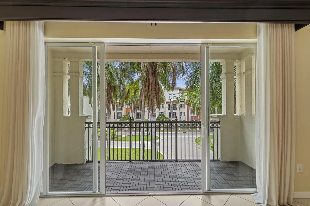 2900 NW 125th Avenue Sunrise FL 33323