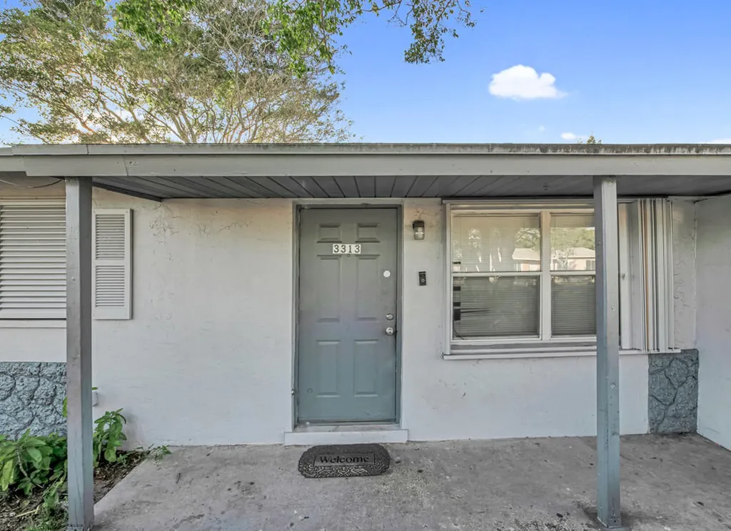 3313 Grove Road Boynton Beach FL 33435