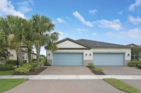 11237 SW Winding Lakes Circle Port St Lucie FL 34987