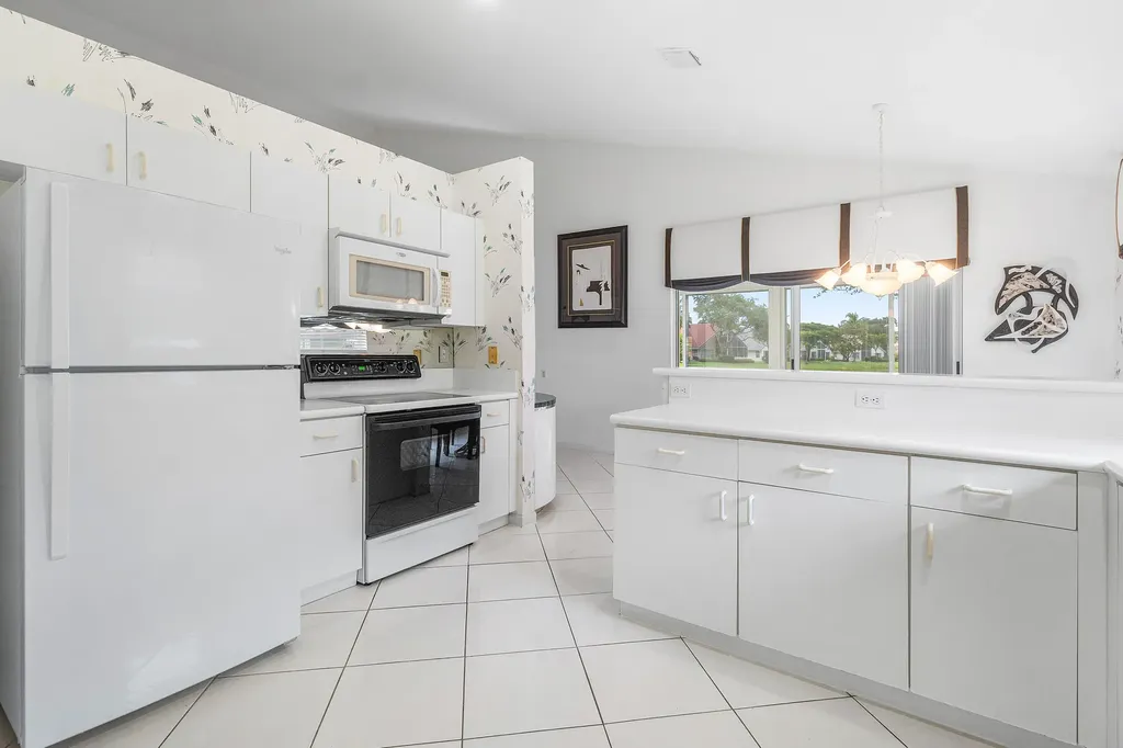 12253 Eagles Landing Way Boynton Beach FL 33437