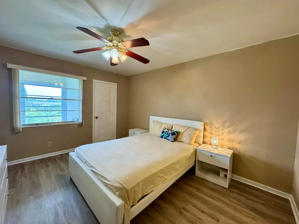 4019 Lincoln A Boca Raton FL 33434