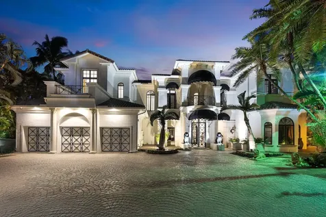 319 Mizner Lake Estates Drive Boca Raton FL 33432