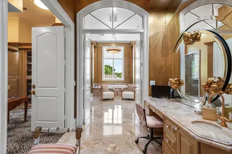 319 Mizner Lake Estates Drive Boca Raton FL 33432