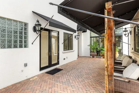 319 Mizner Lake Estates Drive Boca Raton FL 33432