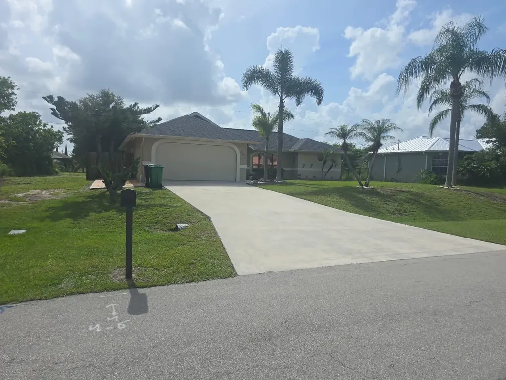 3625 SW Vincennes Street Port St Lucie FL 34953