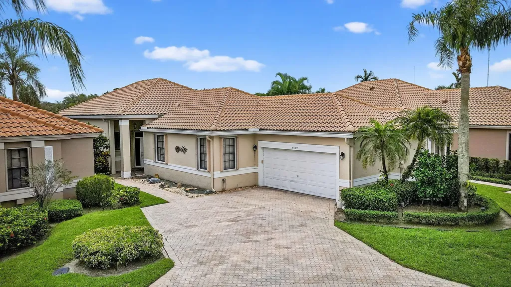 4489 Barclay Fair Way Lake Worth FL 33449