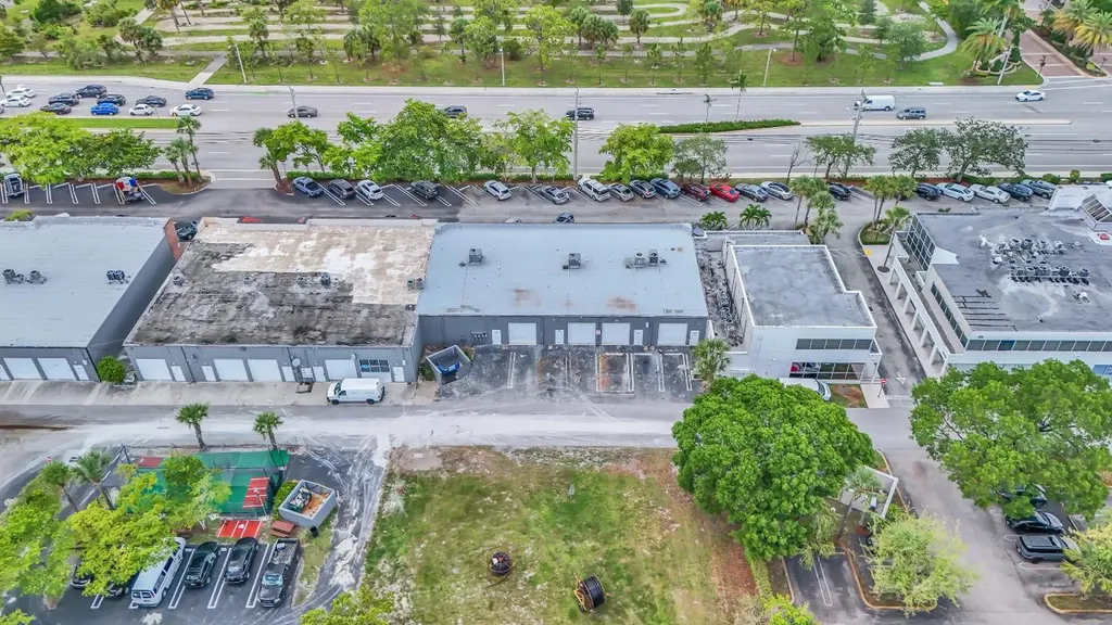 7600 Wiles Road Coral Springs FL 33067