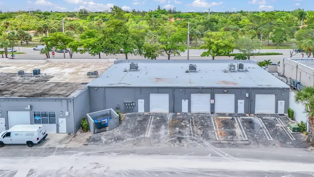 7600 Wiles Road Coral Springs FL 33067