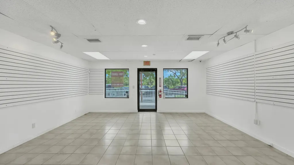 7600 Wiles Road Coral Springs FL 33067