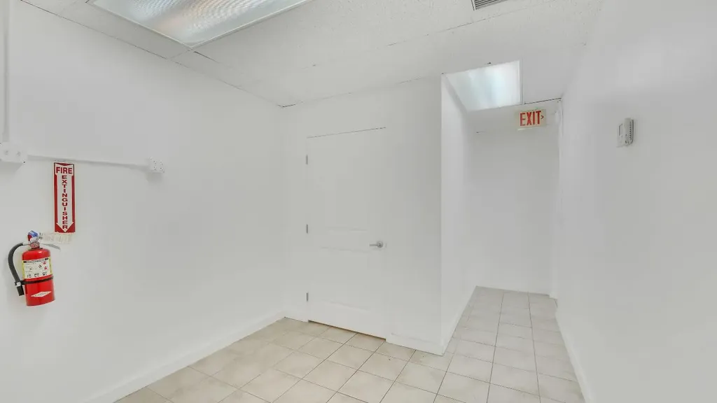 7600 Wiles Road Coral Springs FL 33067