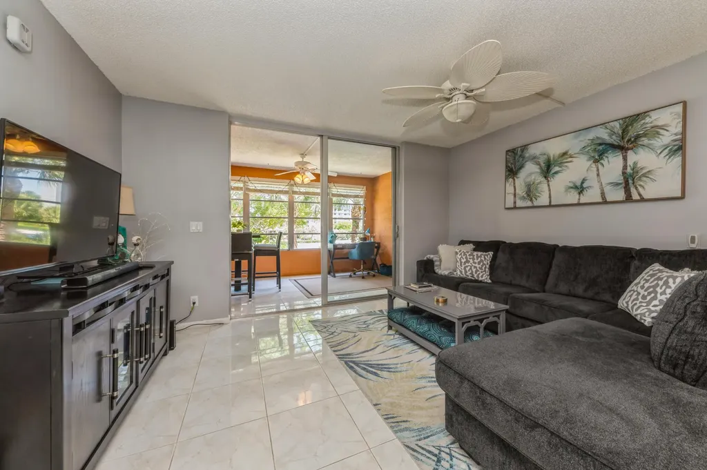 14527 Bonaire Boulevard Delray Beach FL 33446