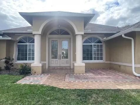 1072 SW Castaneda Lane Port St Lucie FL 34953